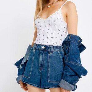 NWOT Urban Outfitters BDG Skate Jean Shorts Blue Denim Cargo Style Sz 27